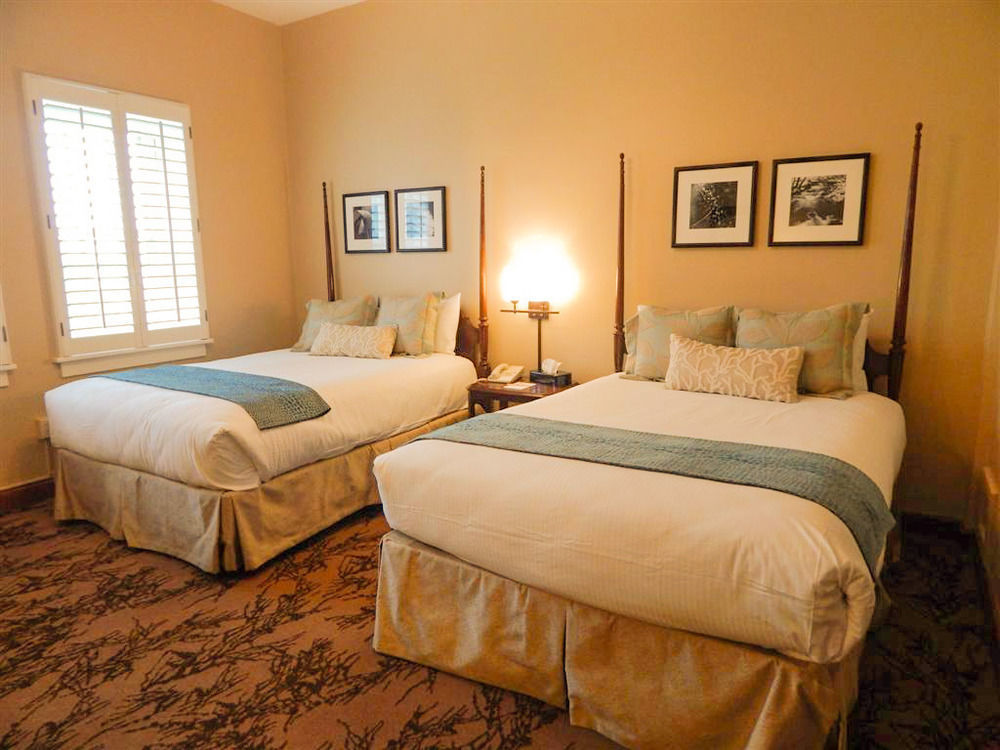 Mountain Lake Lodge Pembroke Luaran gambar
